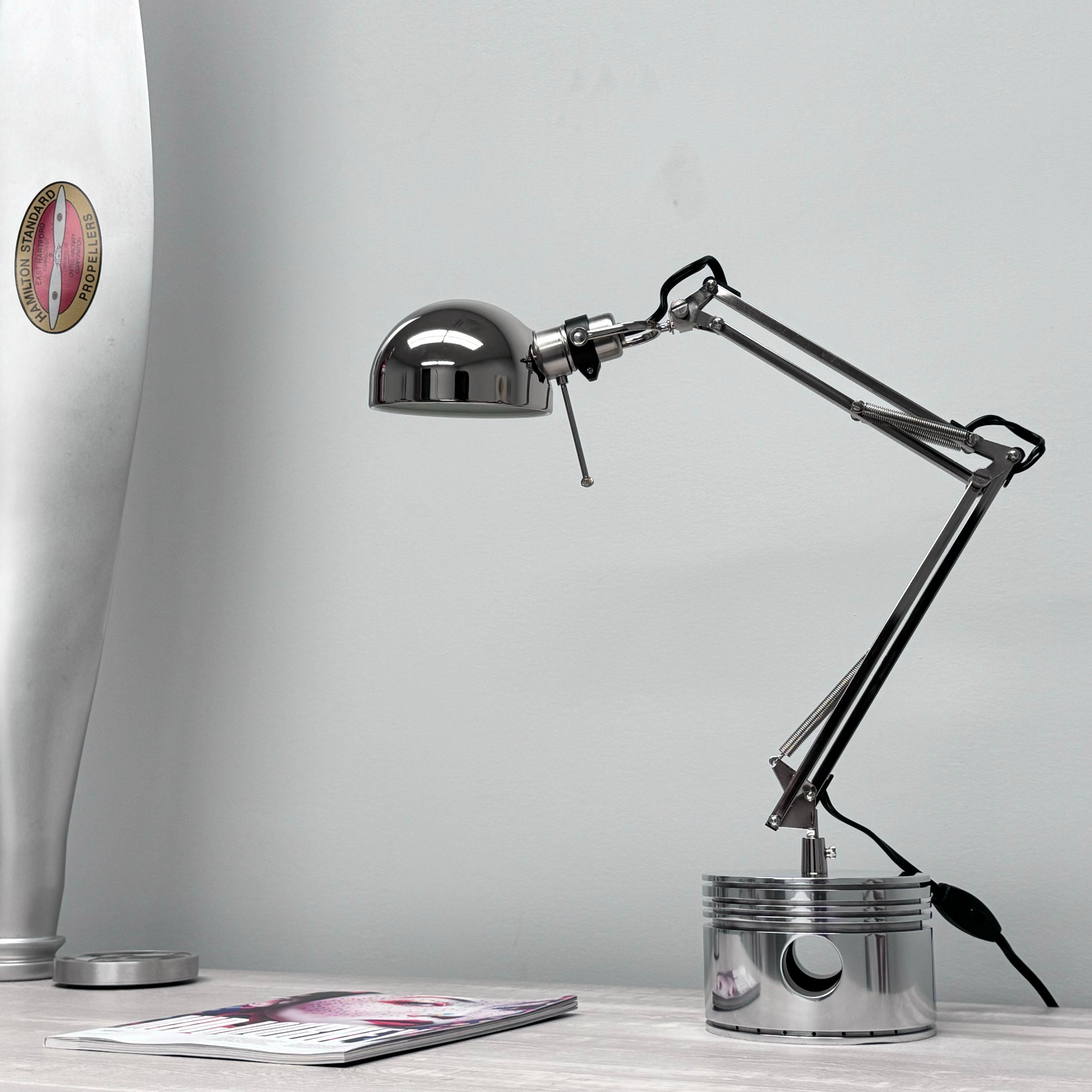 1940's Pratt & Whitney WWII R-2800 Corsair F4U Airplane Polished Chrome Radial Engine Piston Desk Task Lamp